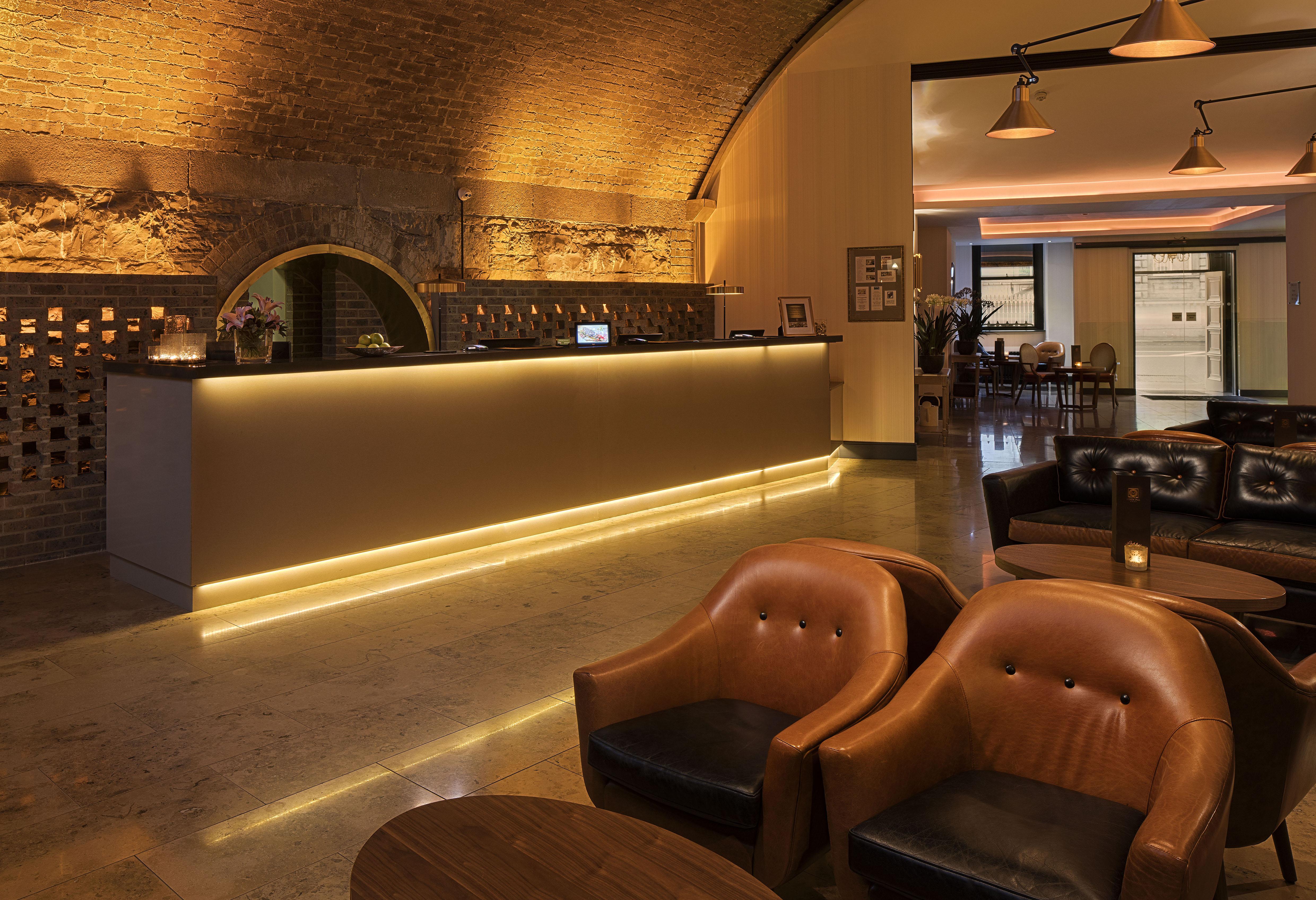 Hotel The Address Connolly Dublín Exterior foto